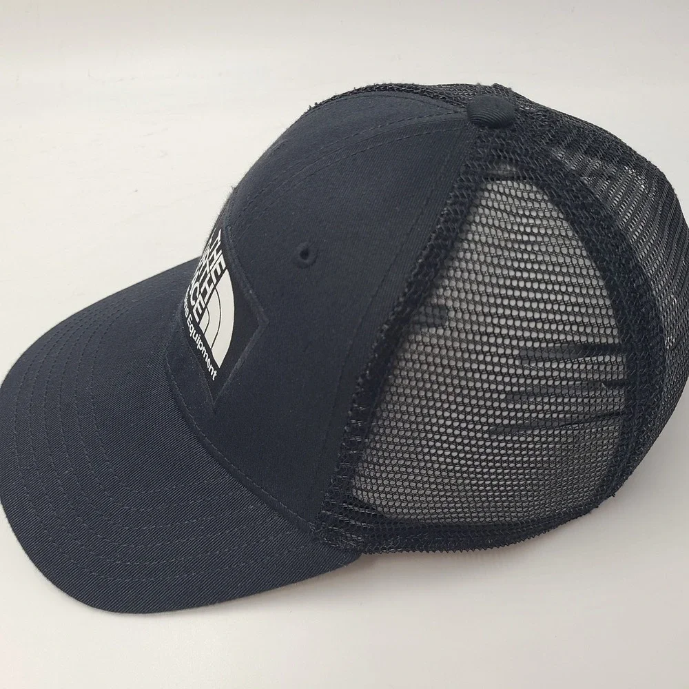 The North Face Hat Snapback Trucker Mesh Black White Fine Alpine Equipment Men